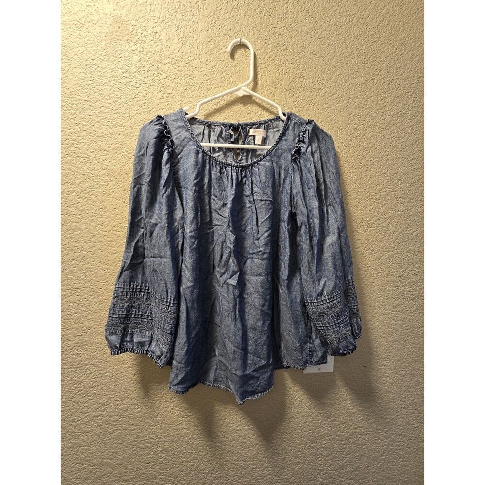 Lauren Conrad Chambray Top Small Lyocell Blouse Blue Long Sleeve Crochet Trim LC